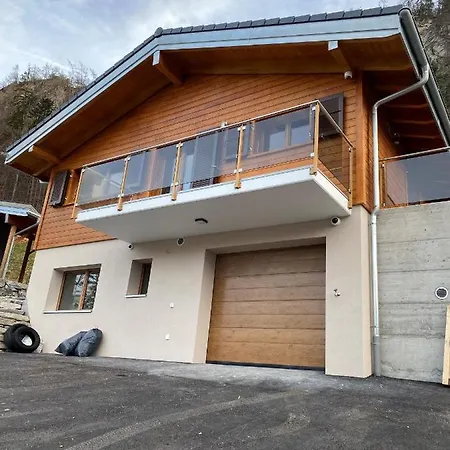 Chalet 10 Personnes Les Louettes A Sapinhaut Bed & Breakfast Saxon
