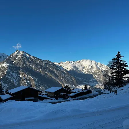 Bed & Breakfast Les Louettes A Sapinhaut Canton Du Valais Saxon