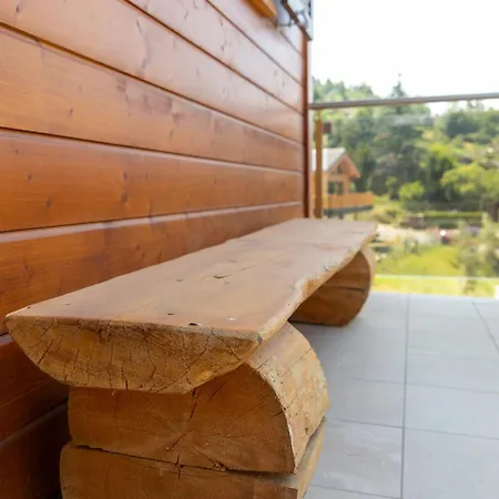 Chalet 10 Personnes Les Louettes A Sapinhaut 4*