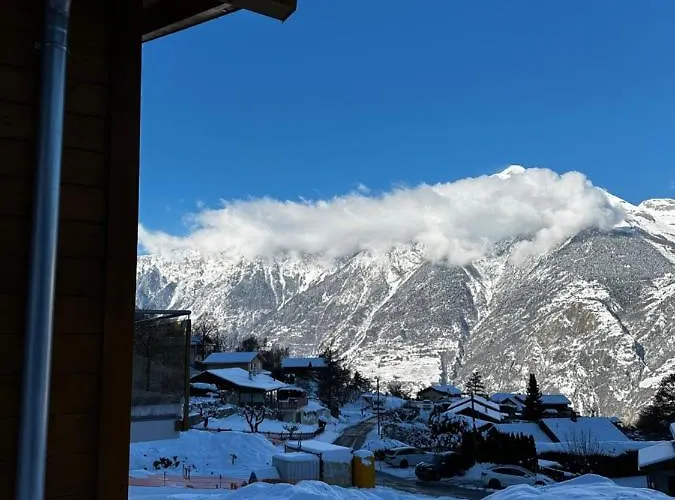 Les Louettes A Sapinhaut Canton Du Valais