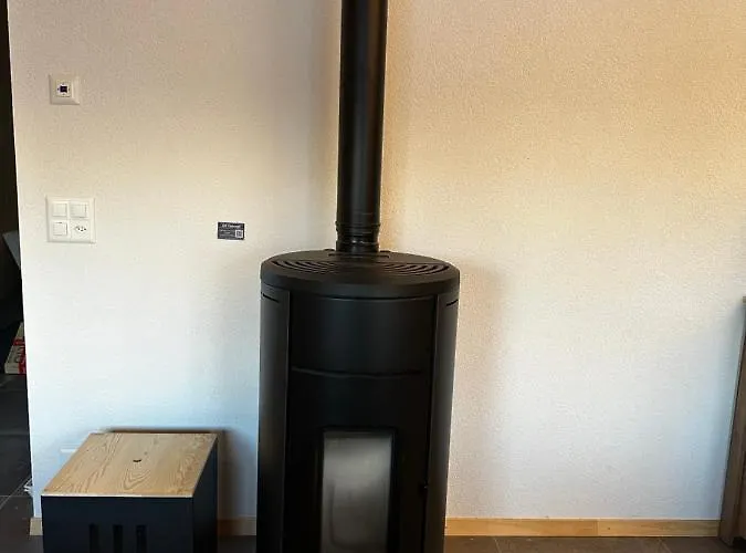 Les Louettes A Sapinhaut Canton Du Valais 4* Saxon