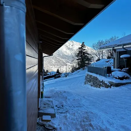 Les Louettes A Sapinhaut Canton Du Valais Bed & Breakfast Saxon