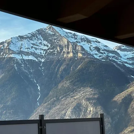 Les Louettes A Sapinhaut Canton Du Valais